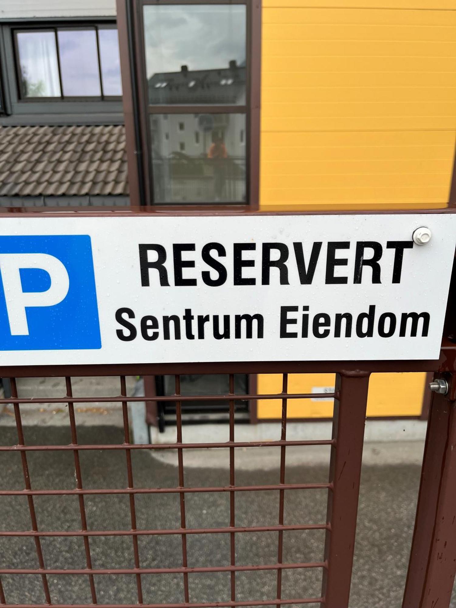 Exclusive Apartment Stryn Buitenkant foto